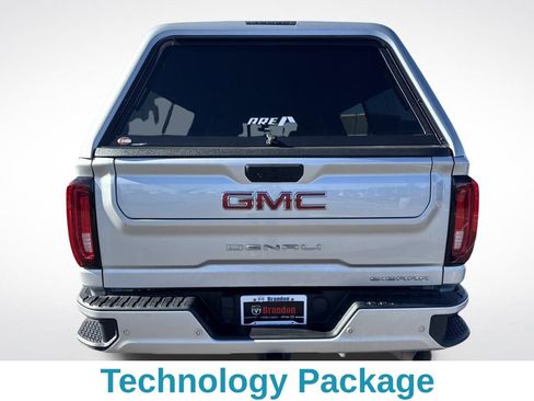Used 2022 GMC Sierra 3500 Denali w/ Denali Ultimate Package image 5