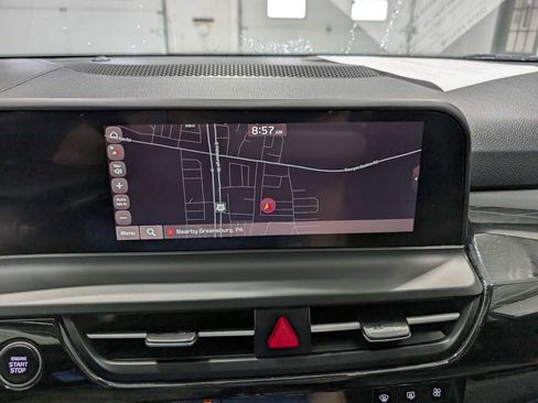 Used 2025 Kia Seltos S AWD/4WD image 21