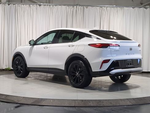 Used 2024 Buick Envista Sport Touring w/ Convenience I Package image 12