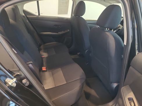 Used 2024 Nissan Sentra SV FWD image 18