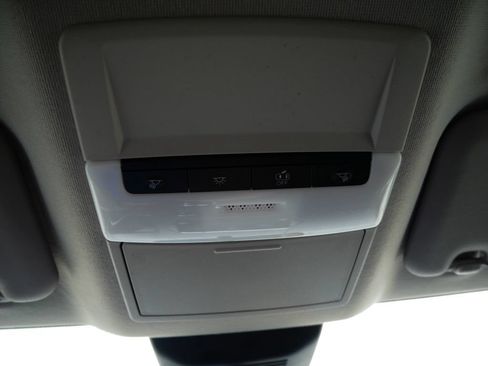 Used 2024 Nissan Sentra SR w/ Trunk Package FWD image 25