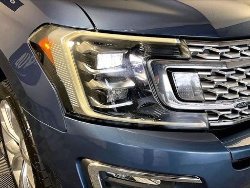 Used 2019 Ford Expedition Max Platinum AWD/4WD image 27