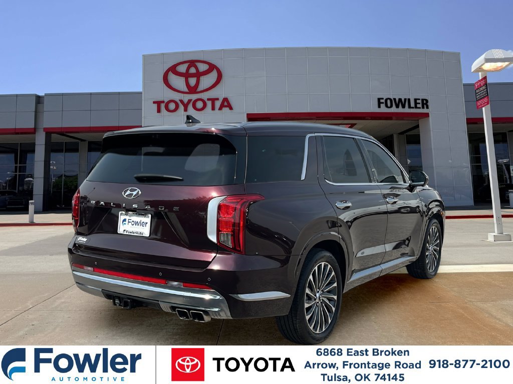 Used 2024 Hyundai Palisade Calligraphy FWD image 6