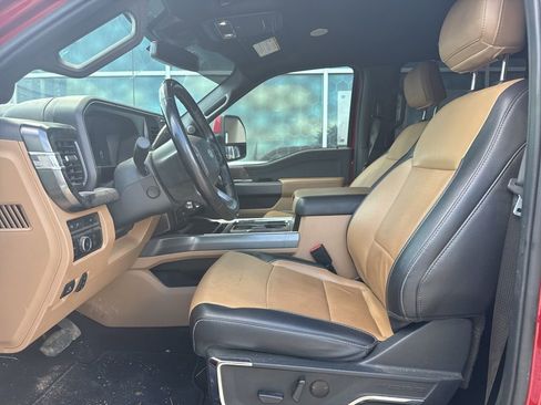 Used 2023 Ford F350 Lariat w/ Lariat Ultimate Package AWD/4WD image 9