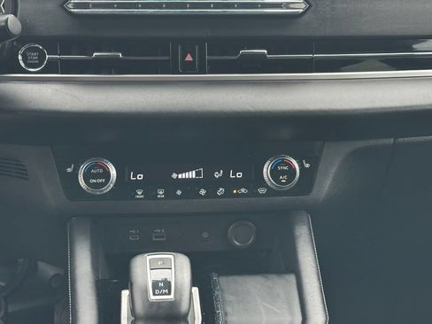 Used 2022 Mitsubishi Outlander SE AWD/4WD image 34