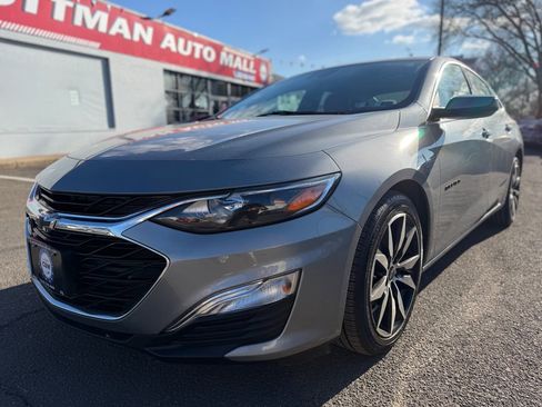 Used 2023 Chevrolet Malibu RS FWD image 2