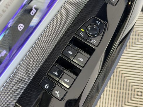 Used 2025 BMW 760i xDrive 760i xDrive w/ Premium Package image 20