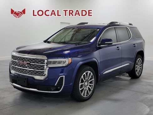 Used 2023 GMC Acadia Denali w/ Denali Ultimate Package AWD/4WD image 4