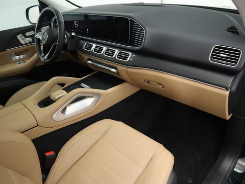 Used 2024 Mercedes-Benz GLE 450 4MATIC image 18