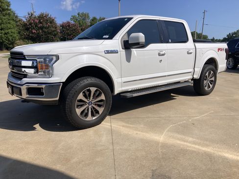 Used 2019 Ford F150 Lariat w/ FX4 Off-Road Package AWD/4WD image 1
