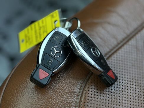 Used 2018 Mercedes-Benz GLS 550 4MATIC image 34