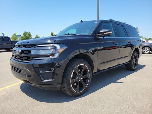 Certified 2023 Ford Expedition Max Limited AWD/4WD image 2