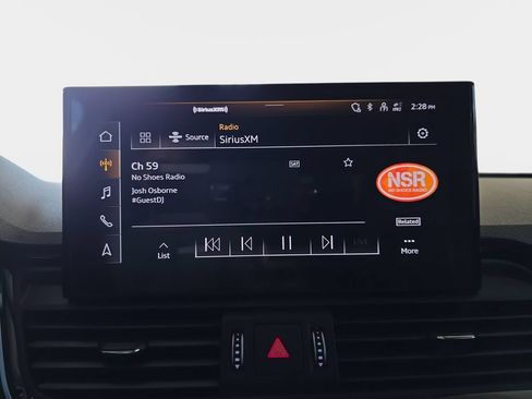 Certified 2023 Audi Q5 2.0T Premium Plus w/ Premium Plus Package AWD/4WD image 21