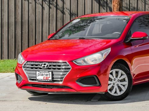 Used 2020 Hyundai Accent SE image 5