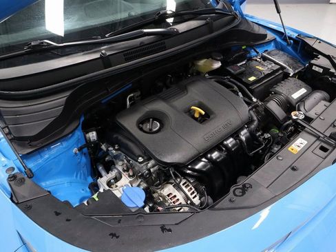 Used 2025 Kia Soul EX image 18