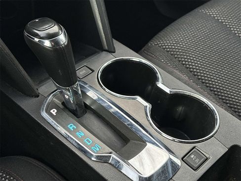 Used 2016 Chevrolet Equinox LT image 31