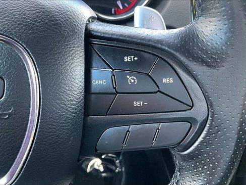 Used 2020 Dodge Durango R/T w/ Blacktop Package image 18