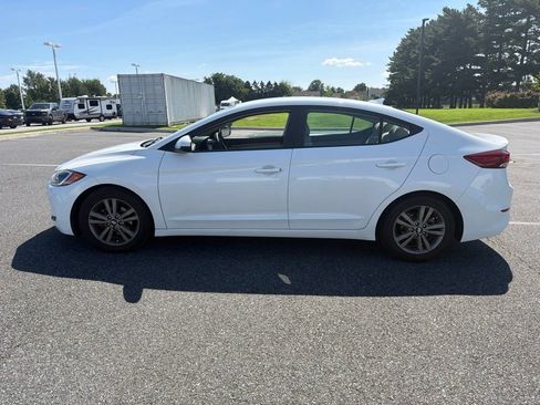 Used 2018 Hyundai Elantra SEL FWD image 5