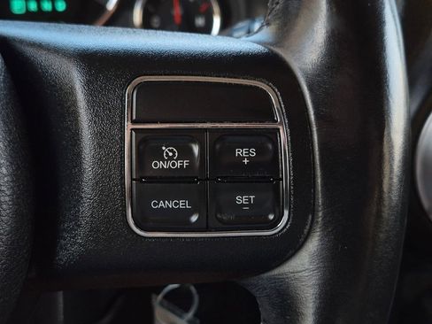 Used 2013 Jeep Wrangler Unlimited Sahara w/ Connectivity Group image 33