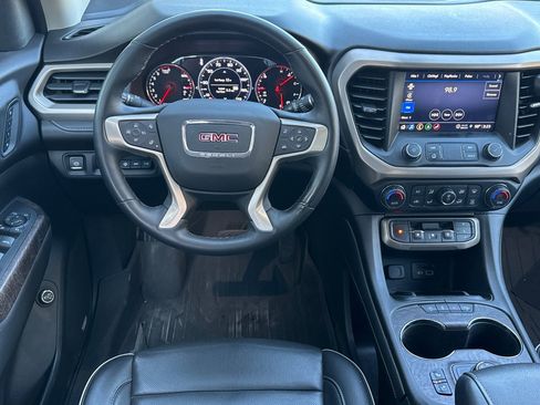 Used 2023 GMC Acadia Denali w/ Black Diamond Edition image 17
