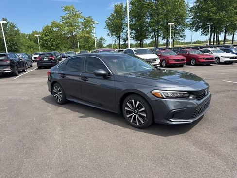 Used 2023 Honda Civic EX image 6