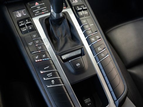 Used 2016 Porsche Macan S AWD/4WD image 39