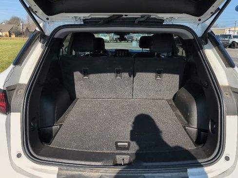 Used 2023 Chevrolet Blazer LT w/ Driver Confidence Package image 9