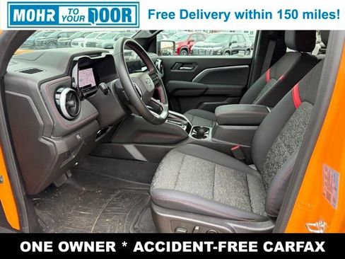 Used 2025 Chevrolet Colorado Z71 AWD/4WD image 16
