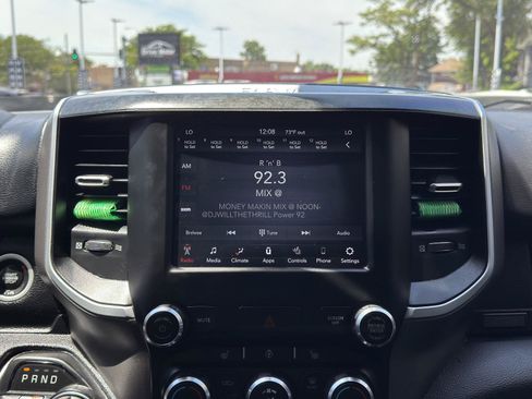 Used 2020 RAM 1500 Big Horn AWD/4WD image 23