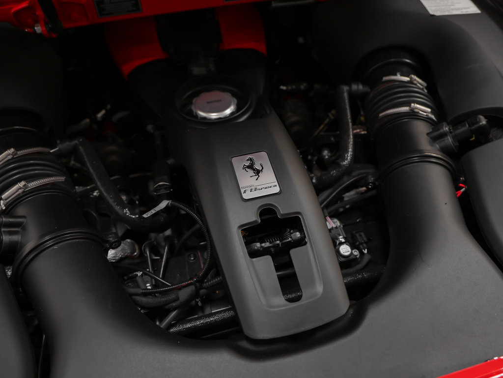 Certified 2023 Ferrari F8 Tributo RWD image 44