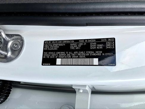 Certified 2023 Volvo XC90 B5 Plus image 31