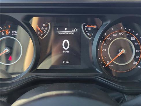 New 2026 Jeep Gladiator Sport AWD/4WD image 8