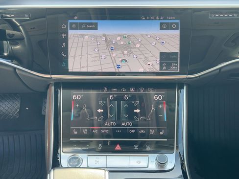 Used 2021 Audi A8 L 4.0T image 23