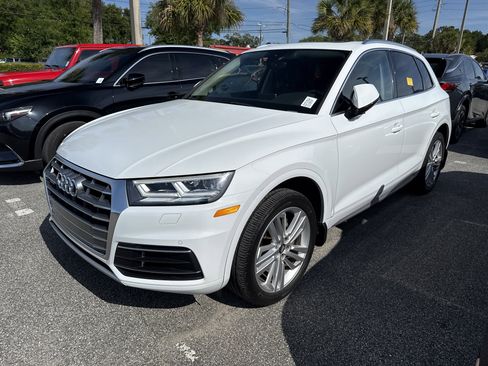 Used 2019 Audi Q5 2.0T Premium Plus AWD/4WD image 2