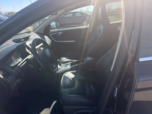 Used 2010 Volvo XC60 T6 AWD/4WD image 2