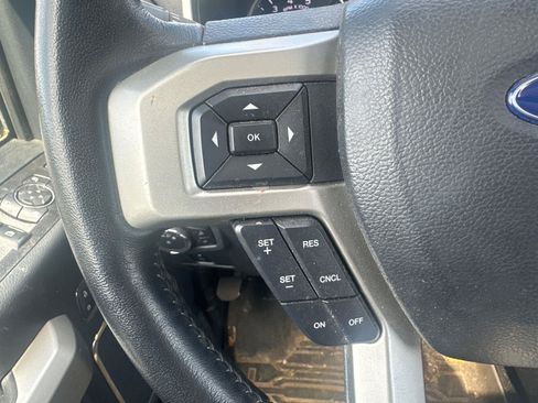 Used 2022 Ford F350 Lariat w/ Chrome Package AWD/4WD image 18