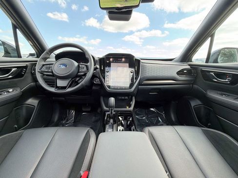 Used 2026 Subaru Forester Touring AWD/4WD image 12