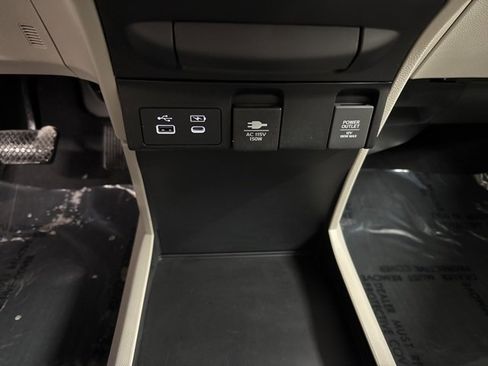 Used 2025 Honda Odyssey Touring image 26
