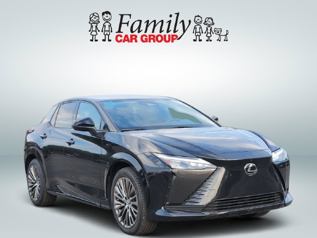 Used 2023 Lexus RZ 450e Premium w/ Accessory Package (2T) AWD/4WD image 2