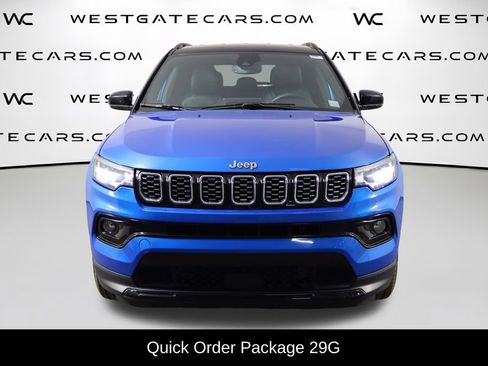 Used 2025 Jeep Compass Limited AWD/4WD image 2