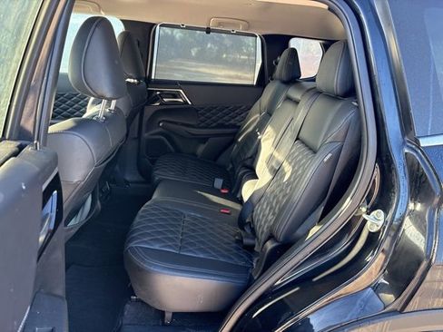 Used 2024 Mitsubishi Outlander SEL image 7