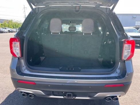 Used 2021 Ford Explorer Platinum w/ Equipment Group 601A AWD/4WD image 25