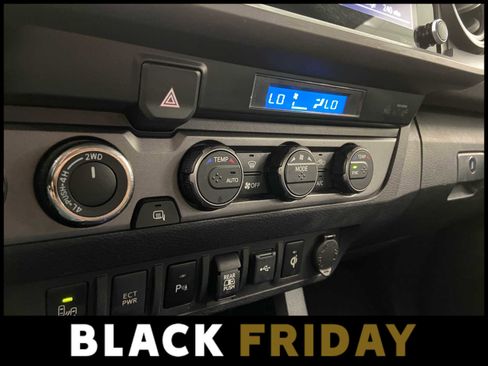 Used 2021 Toyota Tacoma TRD Sport image 28