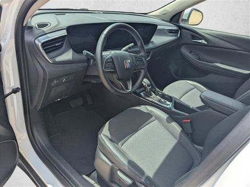 Used 2025 Buick Encore GX Preferred FWD image 7