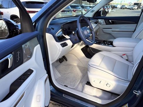 New 2026 Buick Enclave Avenir w/ Super Cruise Package image 15