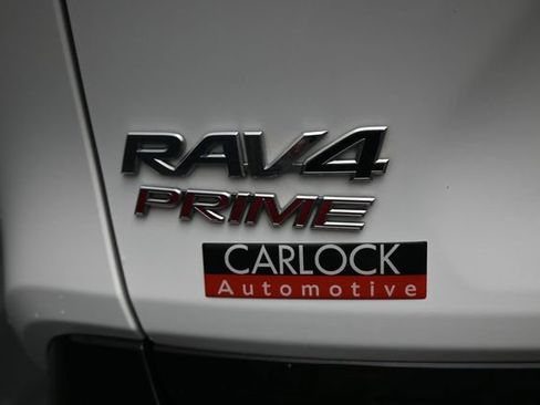 Used 2024 Toyota RAV4 SE w/ Weather & Moonroof Package AWD/4WD image 15