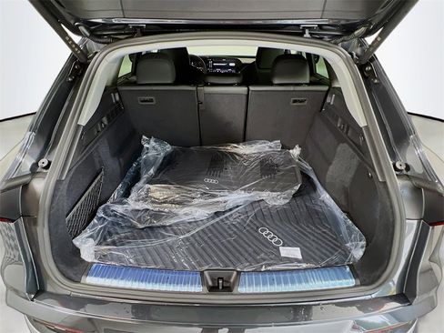 New 2025 Audi Q5 2.0T Premium Plus image 24