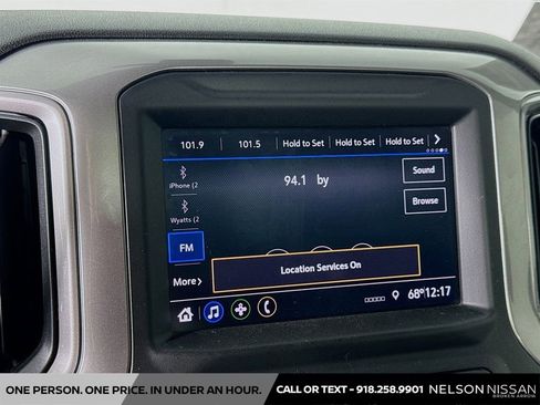 Used 2021 Chevrolet Silverado 2500 Custom w/ Custom Value Package image 15