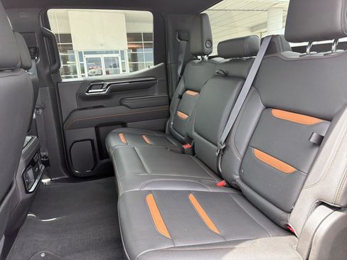 Used 2022 GMC Sierra 1500 AT4 AWD/4WD image 30