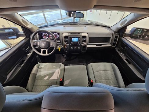 Used 2019 RAM 1500 Express w/ Express Value Package image 25